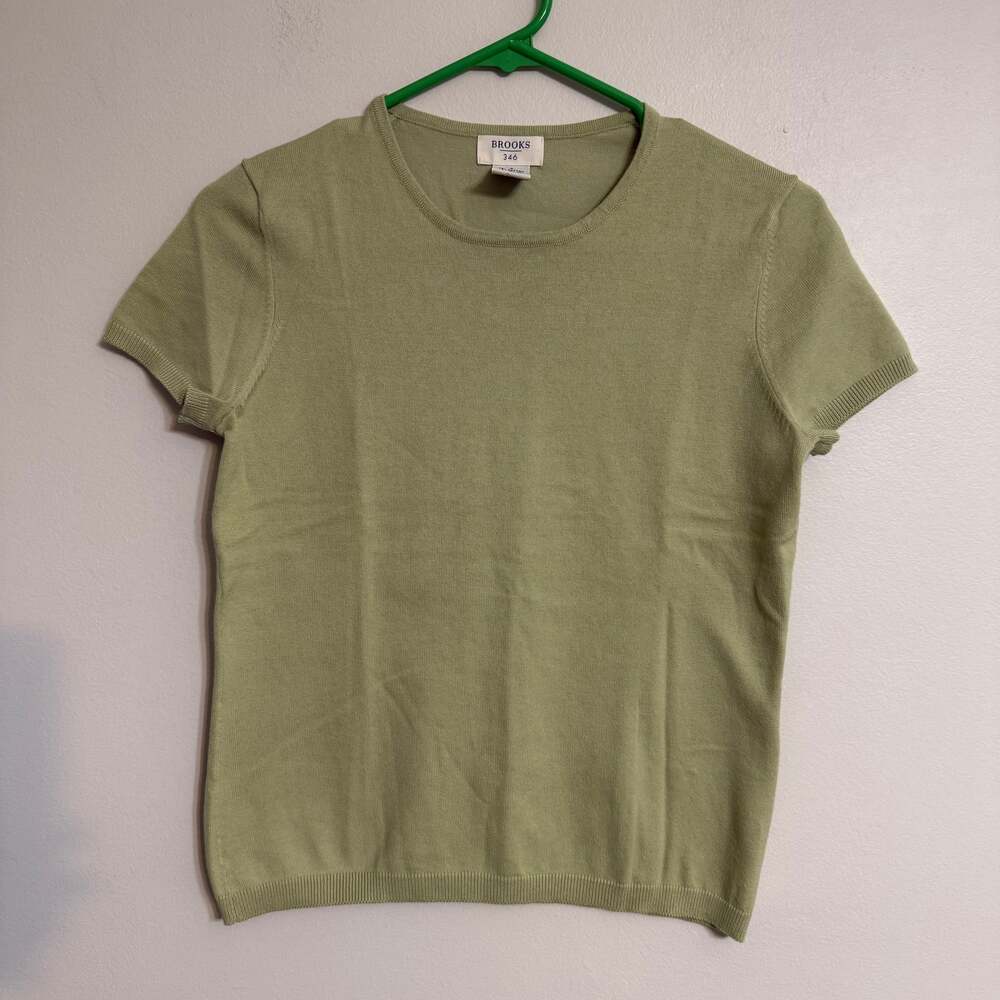 Brooks Women's Small Short Sleeve‎ Shirt Lux Old Money